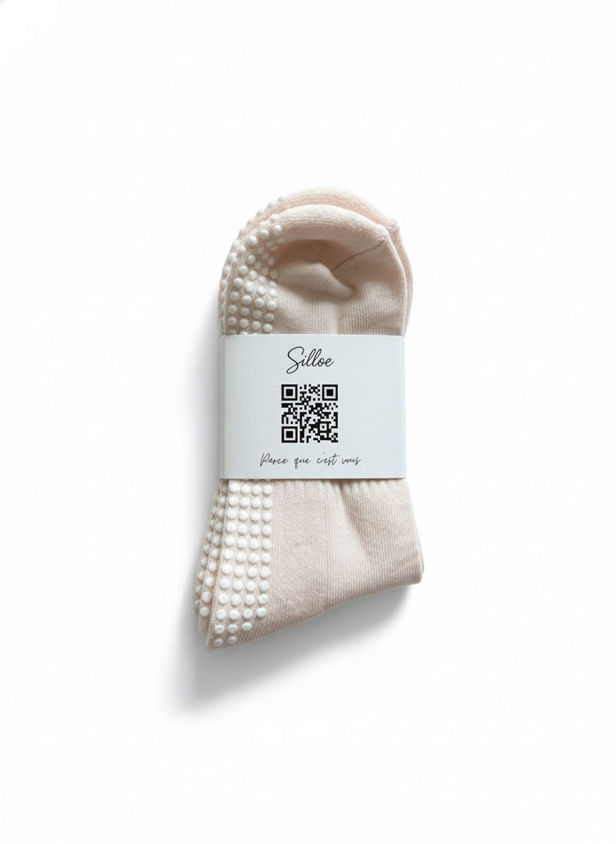 2 + 1 offert – Chaussettes de Pilates Silloe Rose Pâle + ruffle vert