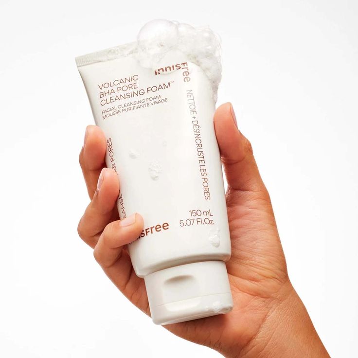 Innisfree - Volcanic BHA Pore Cleansing Foam - Mousse Nettoyante Volcanique BHA 150g